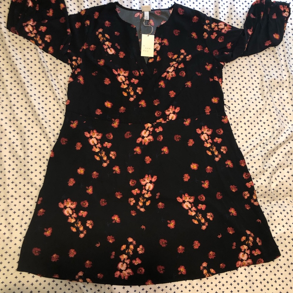 🆕 Floral Dress